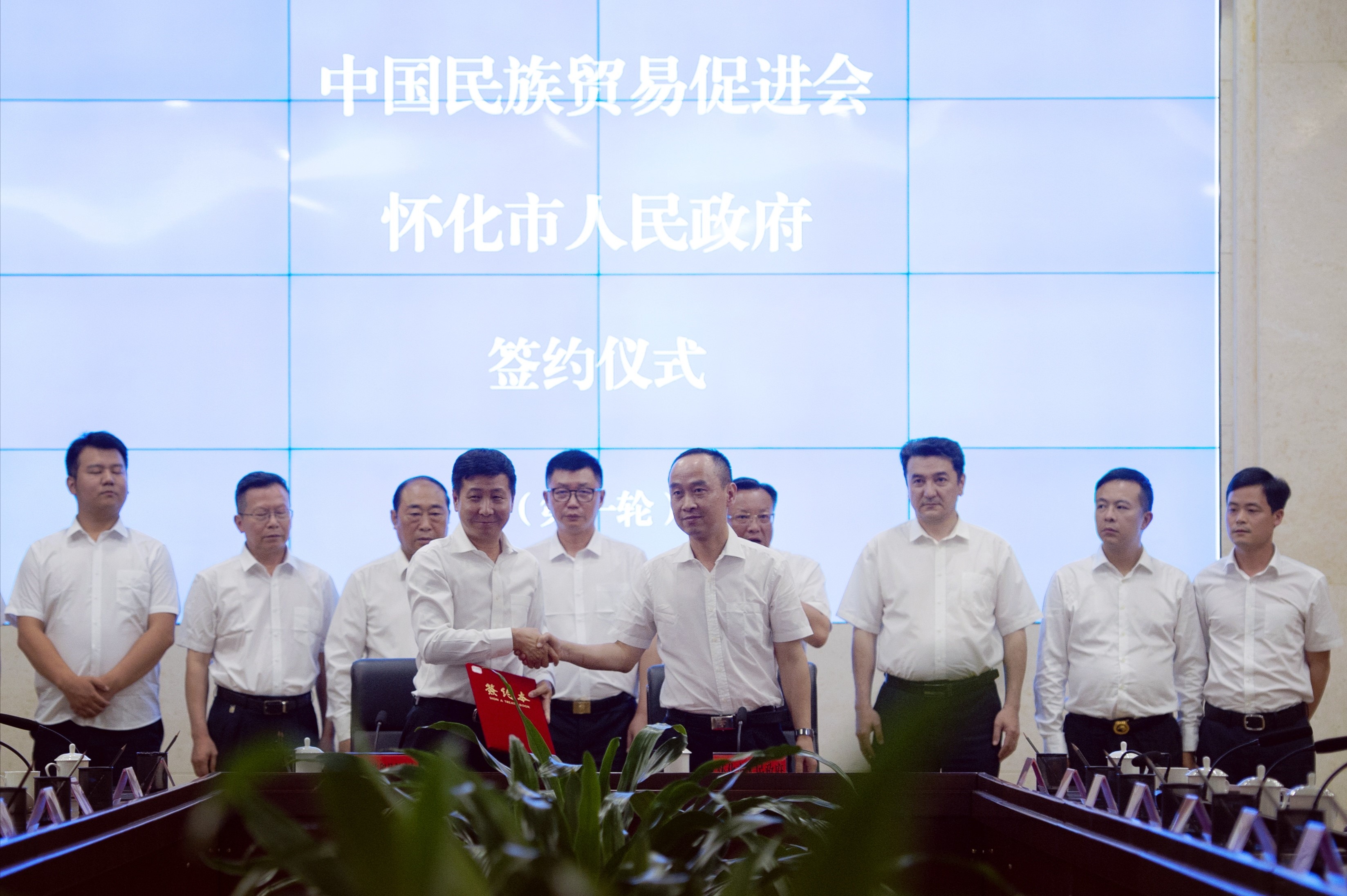 “ 一乡一品”生动实践 西南明珠再度起航